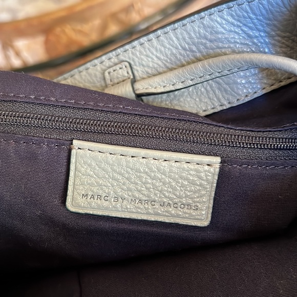 Marc Jacobs MARC BY MARC JACOBS 'Too Hot to Handle’ Drawstring Bucket Bag - Picture 14 of 16